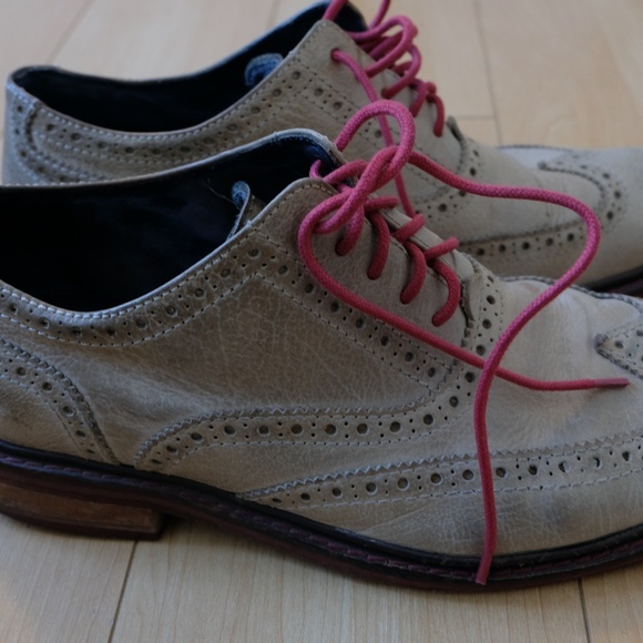 Cole Haan Size 9 Wingtip Shoe - Picture 5 of 5